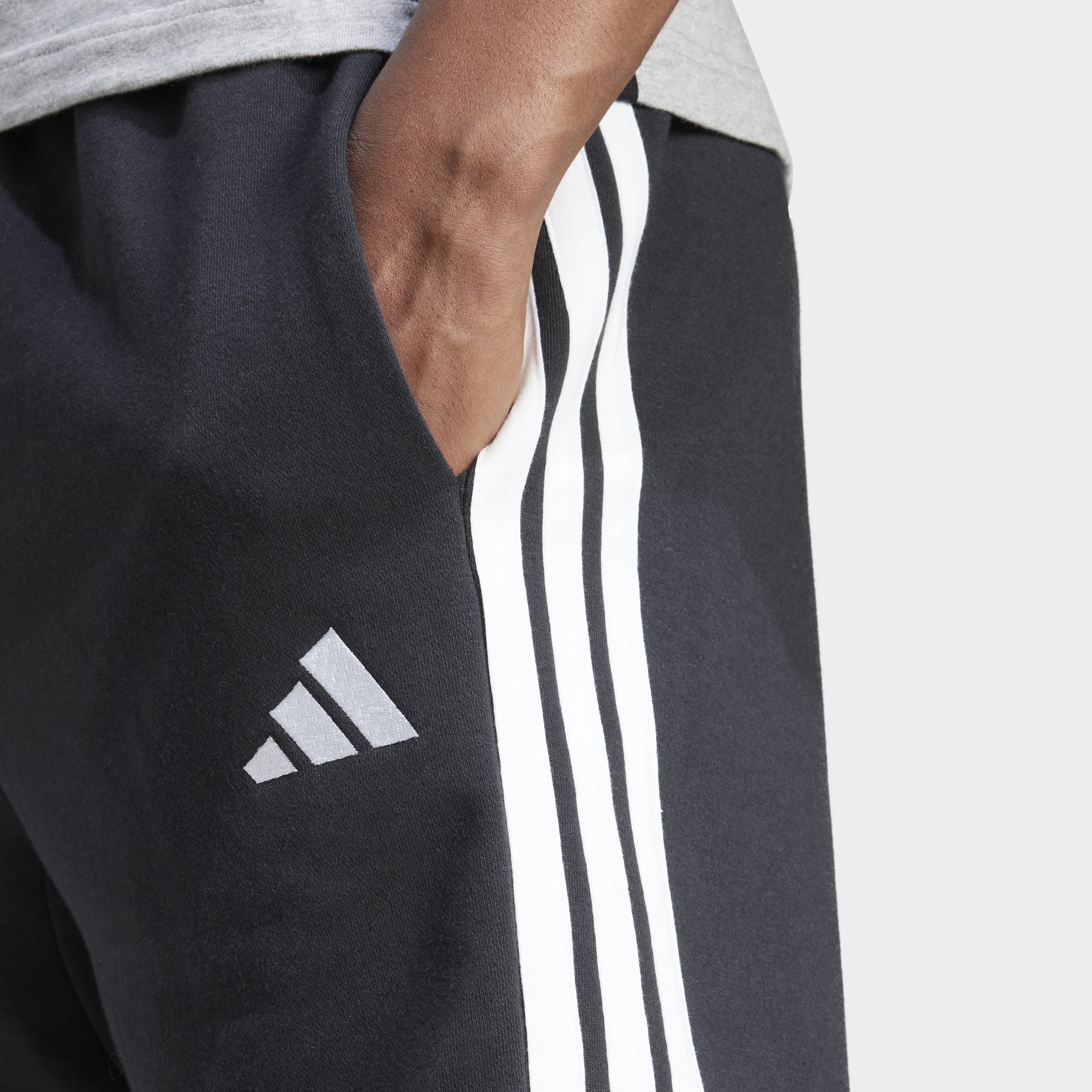 Adidas Sportswear Essential 3-Stripes French Terry Ανδρικό Σορτς