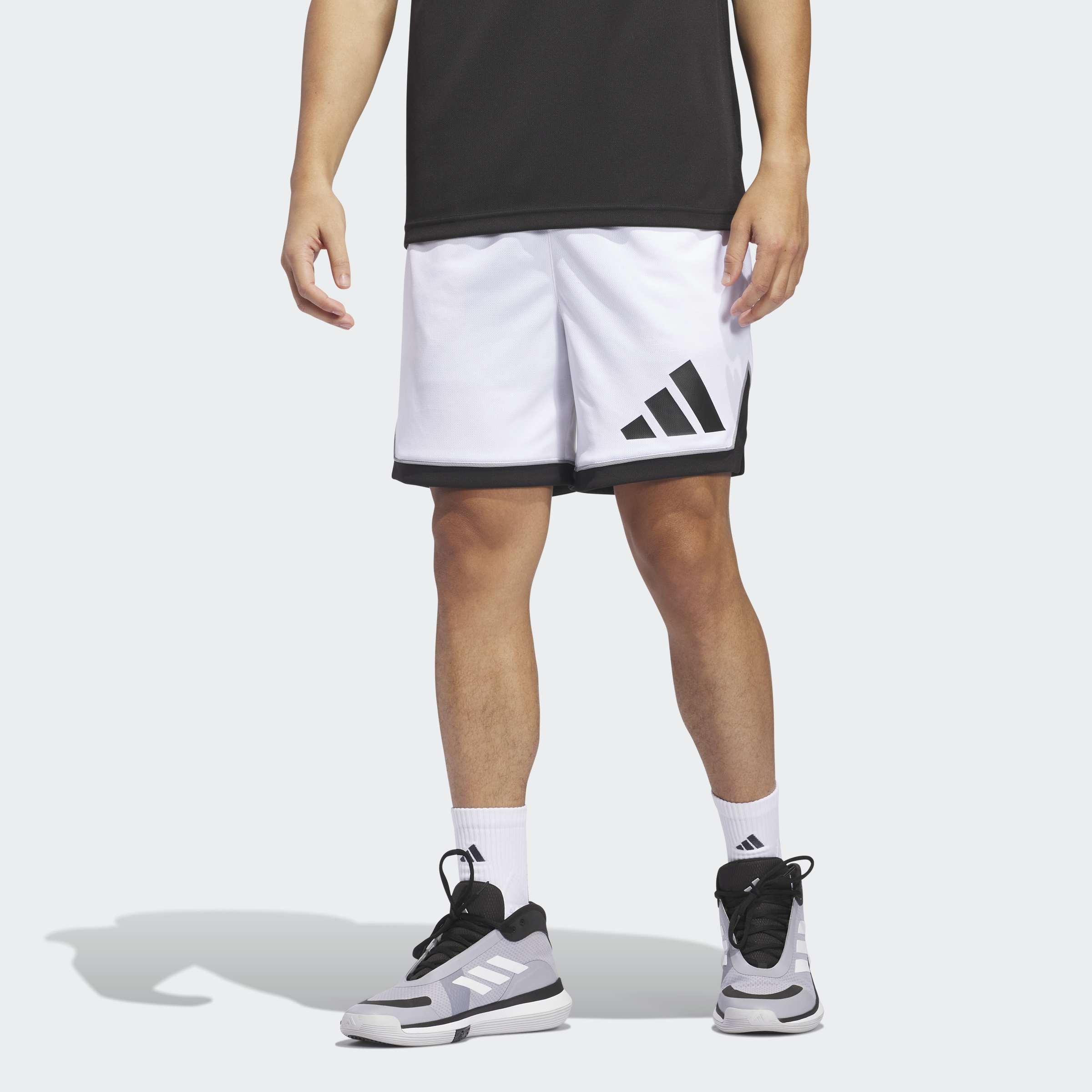 Adidas M Basketball Badge Of Sport Short