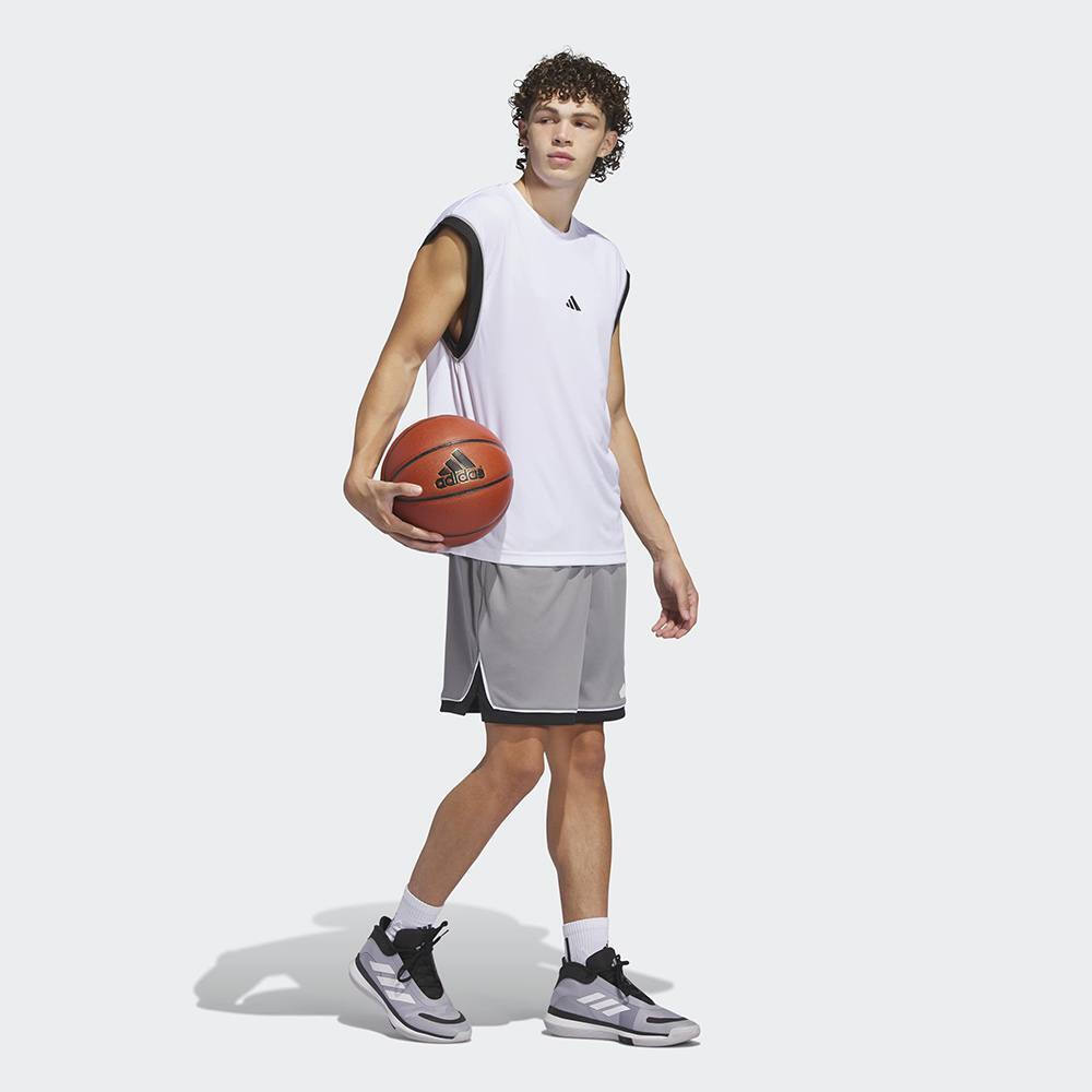 ADIDAS BASKETBALL BADGE OF SPORT SHORT