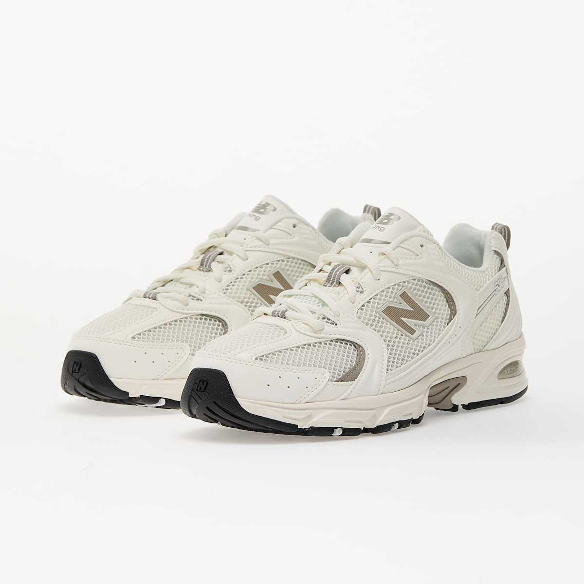 New Balance 530