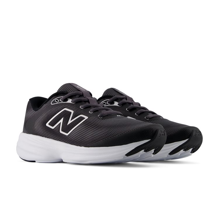 New Balance 411 WMN v4