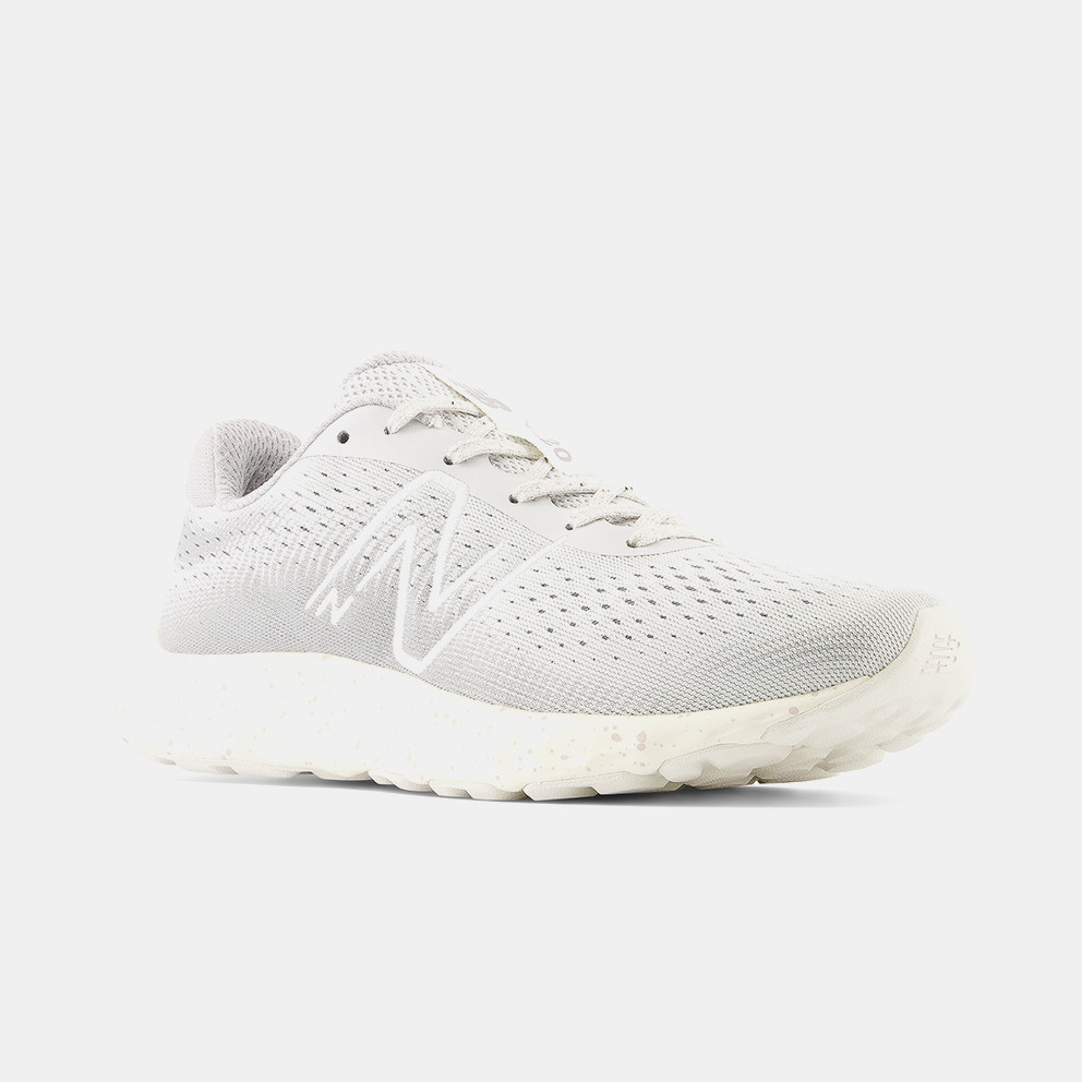 New Balance 520 V8