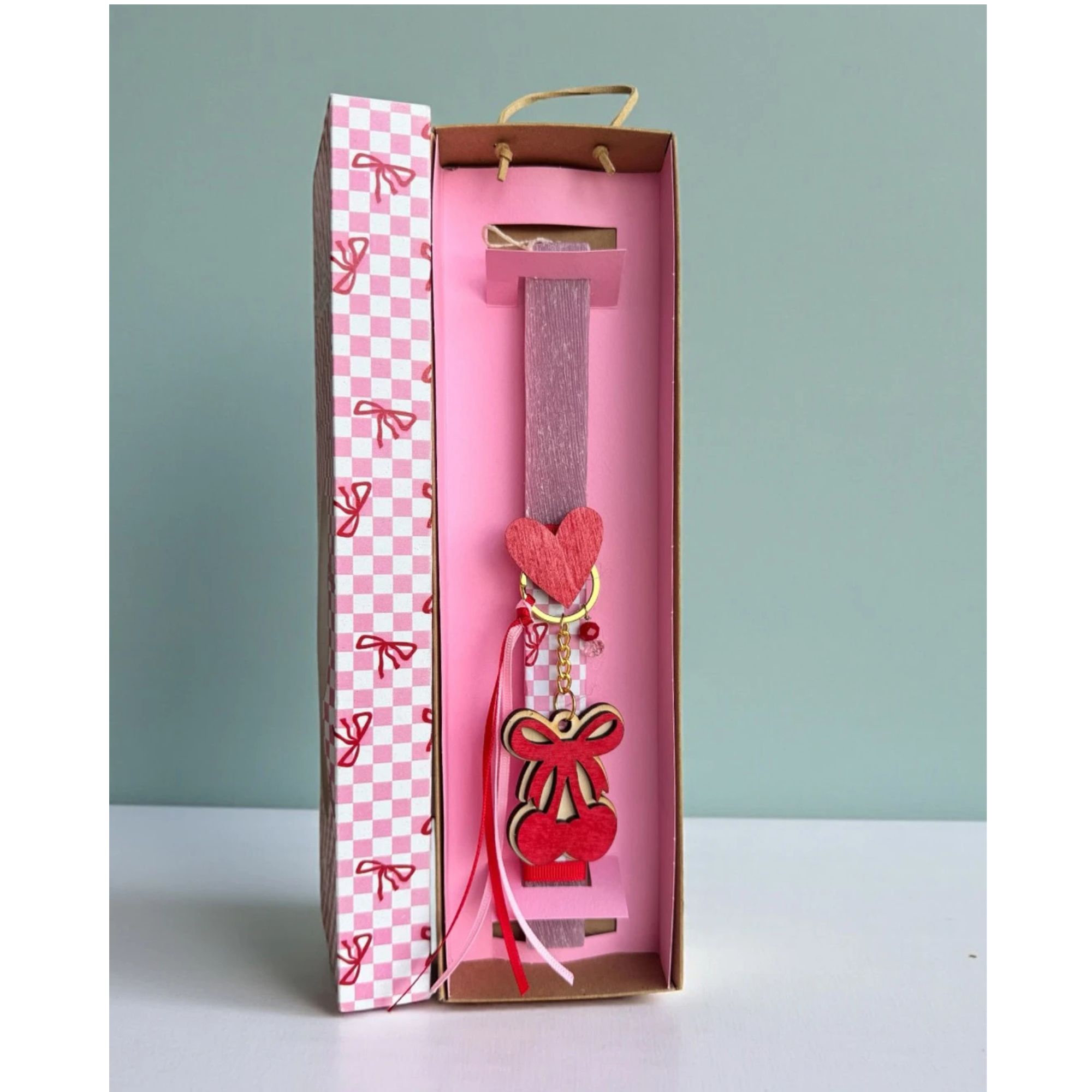 Life Likes Χειροποίητη Λαμπάδα Φιογκάκια σε Κουτί (5212018793859)