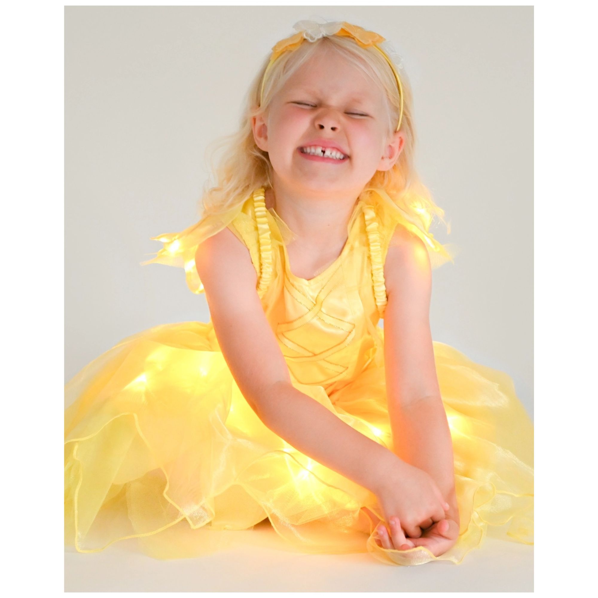 Den Goda Fen Στολή Νεράιδας  Light Fairy Yellow 4-6 Ετών (66109)