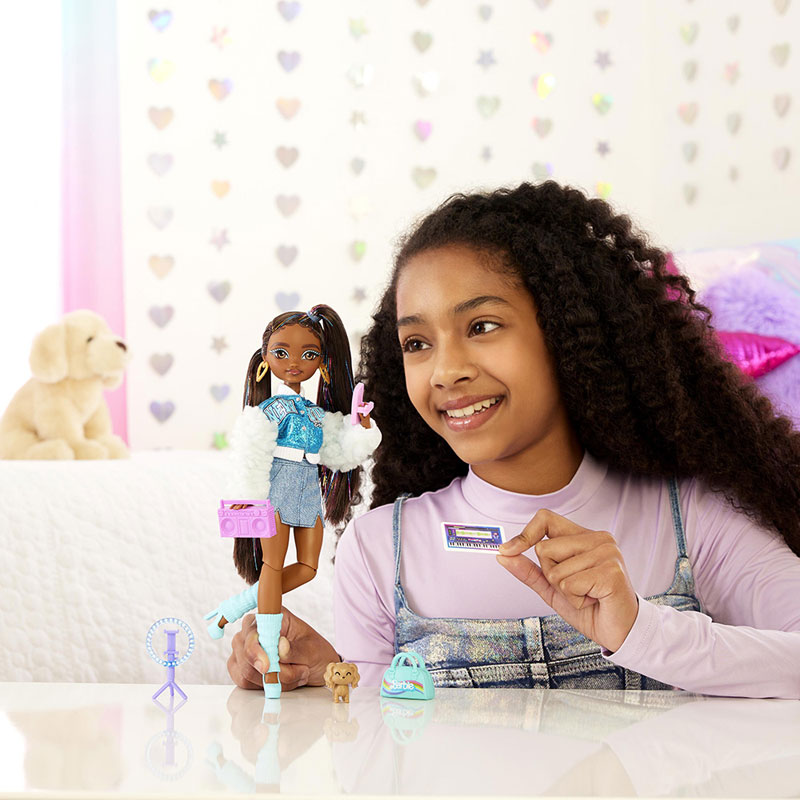 Mattel Barbie Dream Besties Barbie Brooklyn (HYC22)