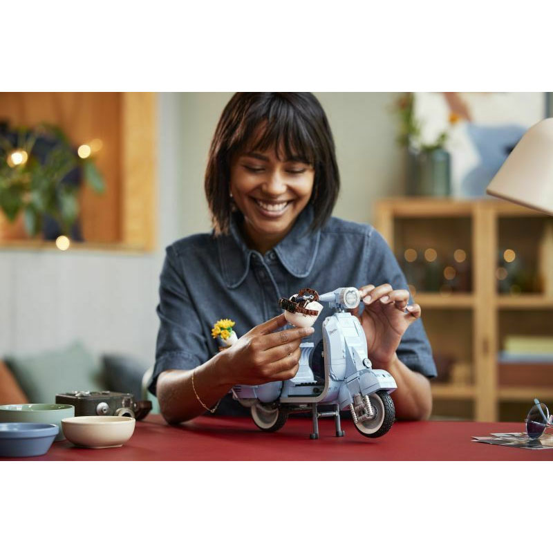 Lego Icons Vespa 125 (LE10298)