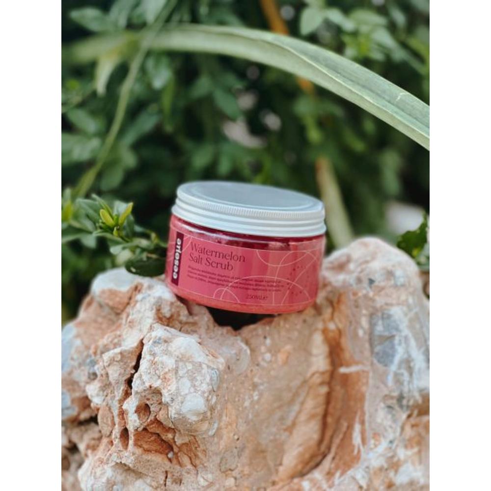 Eesoμe Watermelon Salt Scrub