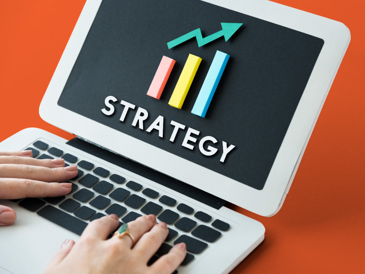 HOW TO CREATE A DIGITAL MARKETING STRATEGY?