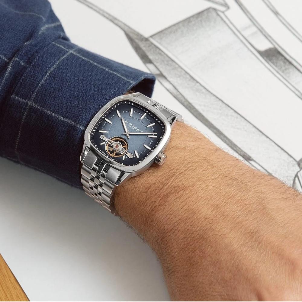 RAYMOND WEIL Freelancer Cushion Open Aperture Automatic Blue Dial 40 x 40mm Silver Stainless Steel Bracelet 2790-ST-50051