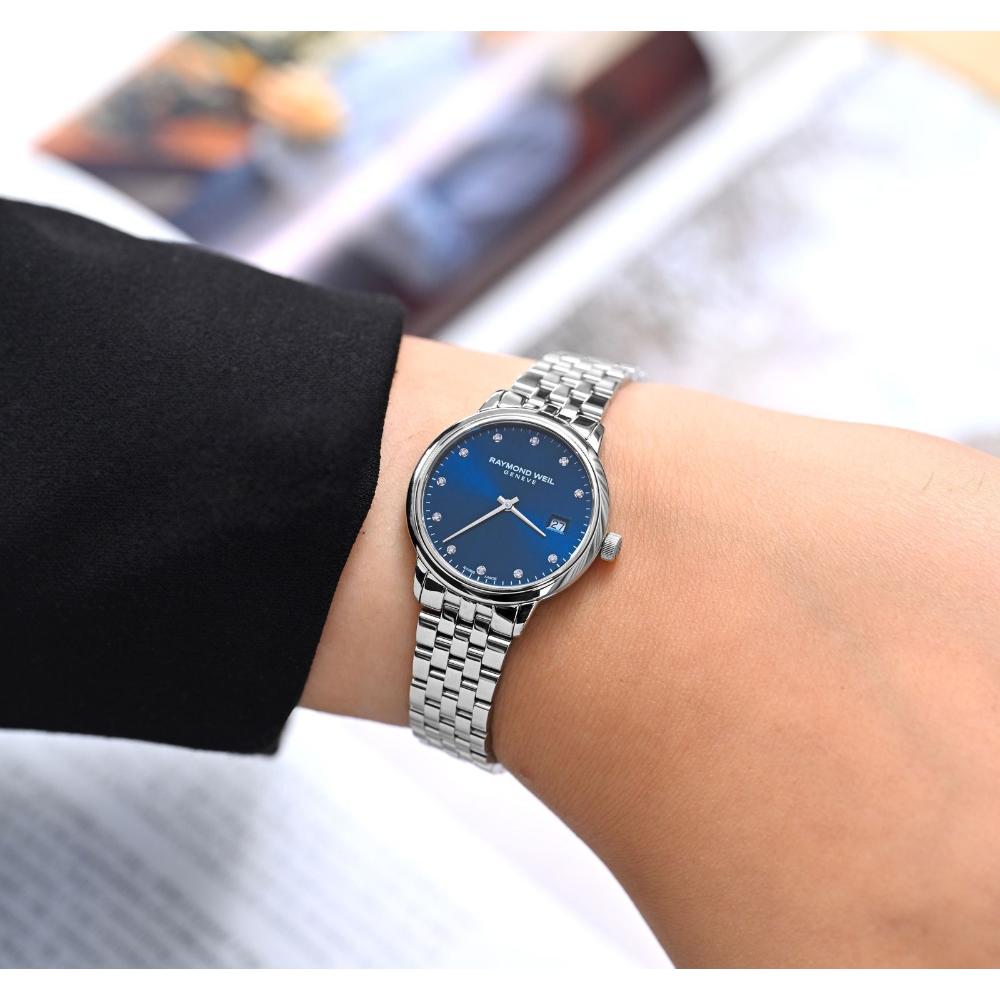 RAYMOND WEIL Toccata Blue Dial with Diamonds 29mm Silver Stainless Steel Bracelet 5985-ST-50081
