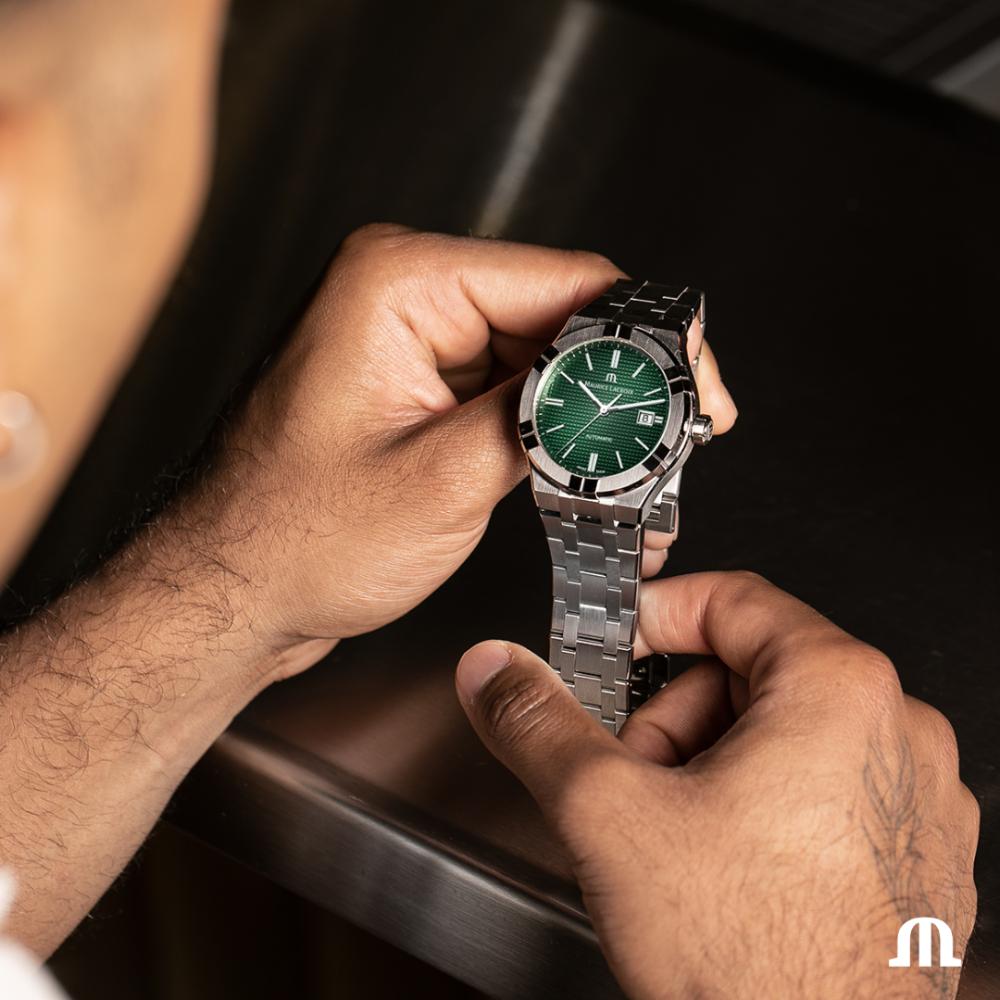 MAURICE LACROIX Aikon Automatic Clous De Paris Motif Green Dial 42mm Silver Stainless Steel Bracelet AI6008-SS002-630-1