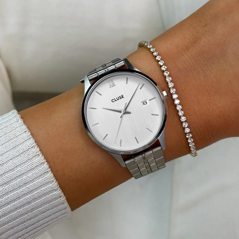 CLUSE Minuit Date Silver Dial 34mm Silver Stainless Steel Bracelet CW14303