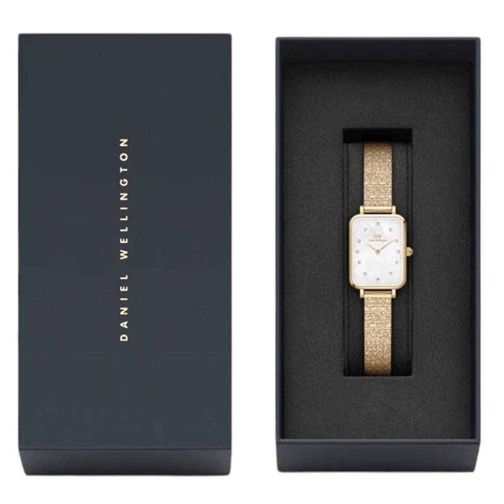 DANIEL WELLINGTON  Quadro Lumine Pressed Piano White Pearl Dial 20 x 26mm Gold Stainless Steel Mesh Bracelet DW00100582