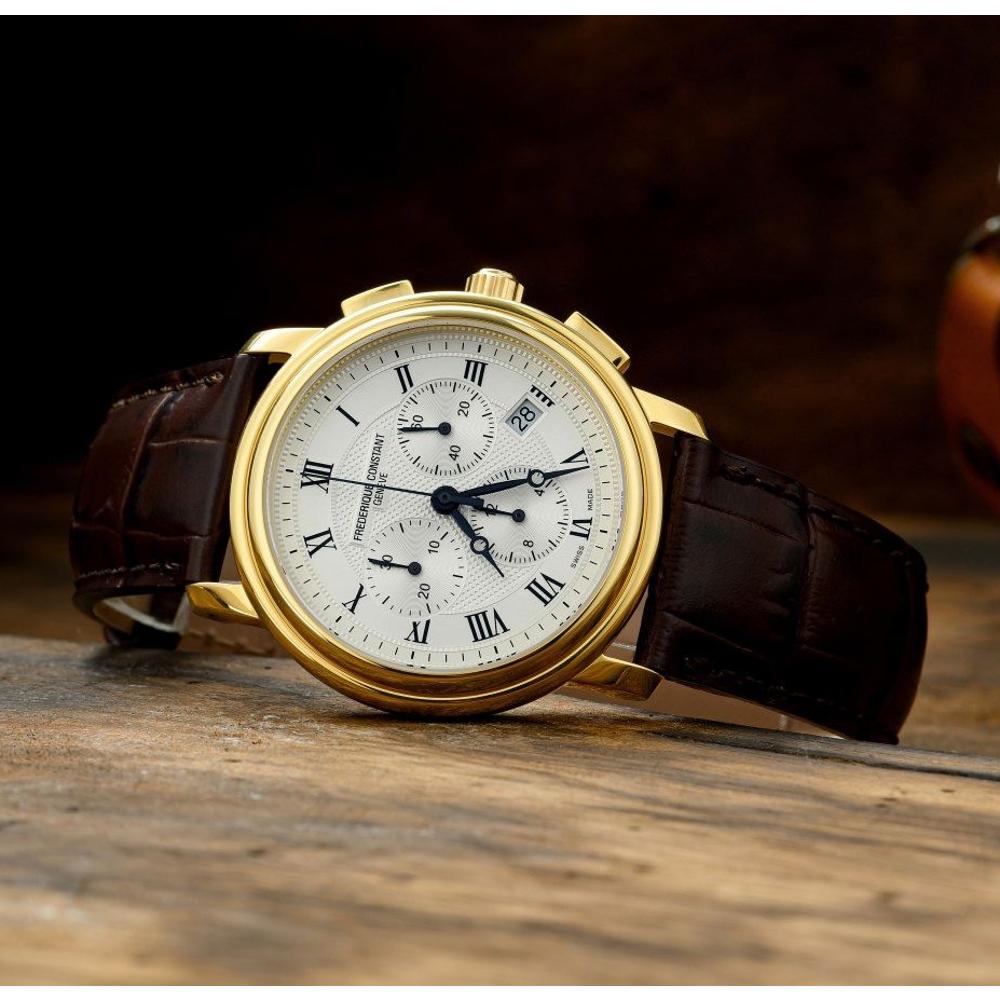 FREDERIQUE CONSTANT Classics Chronograph Quartz White Dial 40mm Gold Stainless Steel Brown Leather Strap FC-292MC4P5
