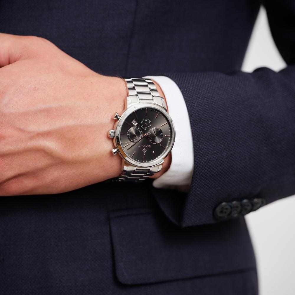 GANT Cleveland Multifunction 43.5mm Silver Stainless Steel Bracelet G132003
