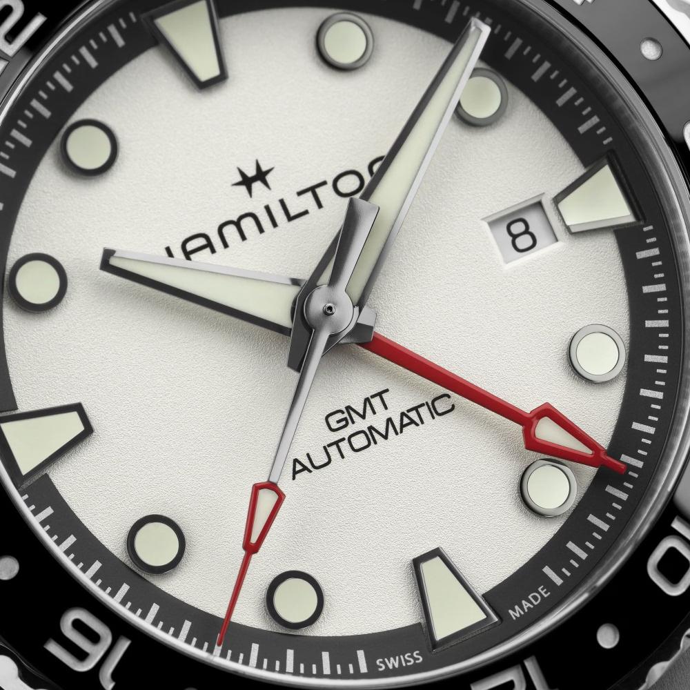 HAMILTON Khaki Navy Scuba Automatic GMT Beige Dial 43mm Silver Stainless Steel Bracelet H82555150