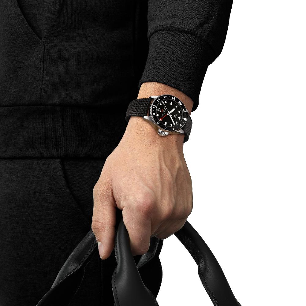 TISSOT Seastar 1000 Quartz GMT Black Dial 40mm Silver Stainless Steel Black Rubber Strap T120.852.17.051.00