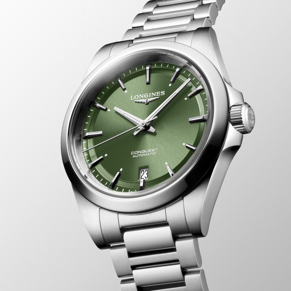 LONGINES Conquest Automatic Sunray Green Dial 38mm Silver Stainless Steel Bracelet L37204026