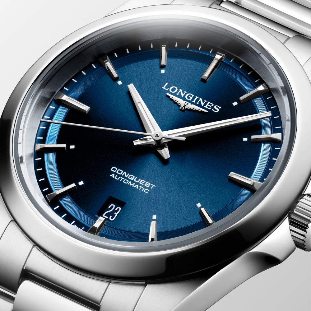 LONGINES Conquest Automatic Sunray Blue Dial 38mm Silver Stainless Steel Bracelet L37204926