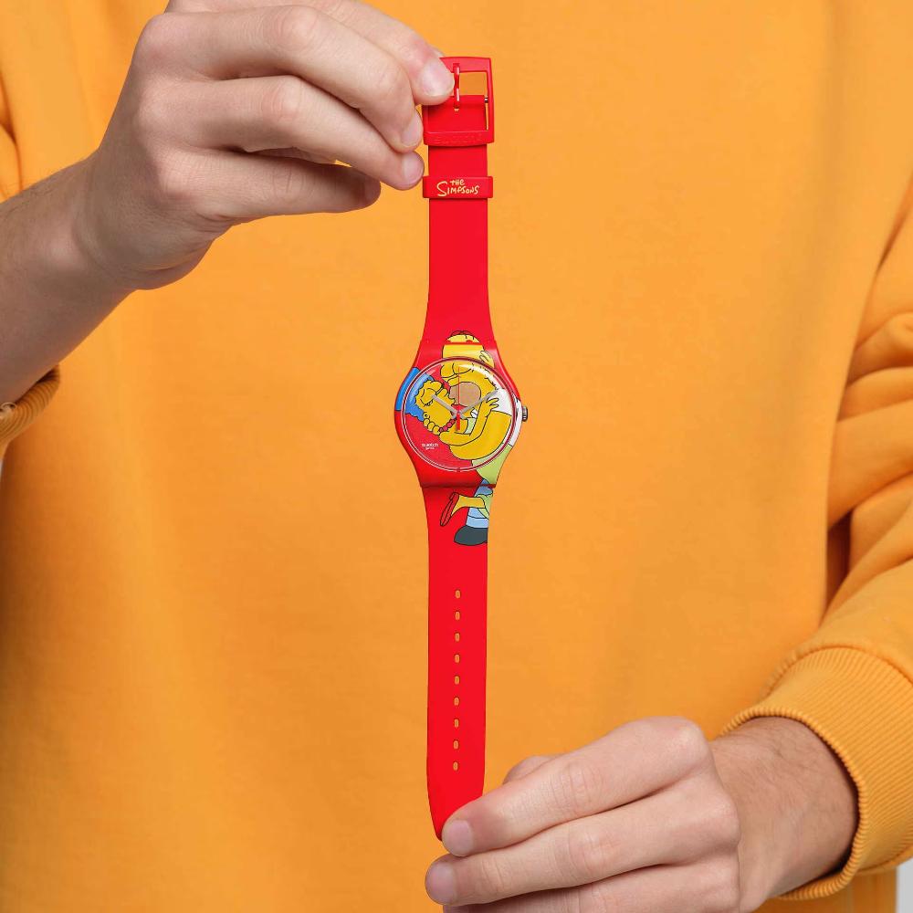 SWATCH The Simpsons Colllection Valentine's Day Sweet Embrace 41mm Red Silicon Strap SO29Z120