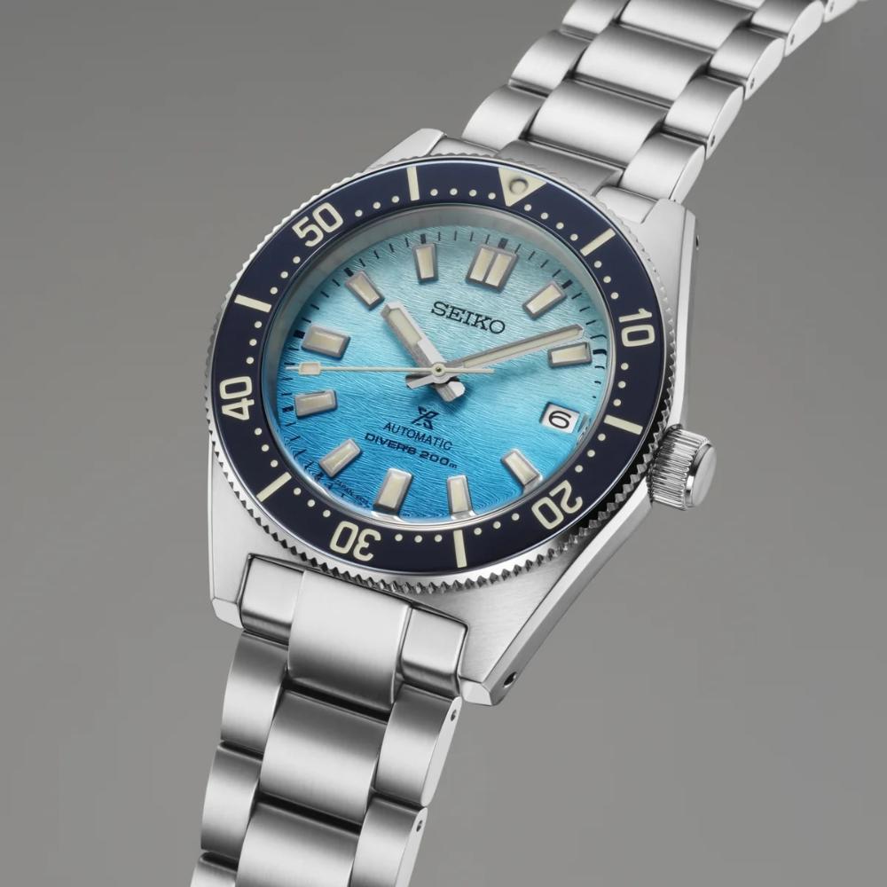 SEIKO Prospex Divers Limited Edition Zakynthos 1965 Recreation Automatic 40.5mm Silver Stainless Steel Gift Set with Bracelet and Extra White Strap SPB473J1