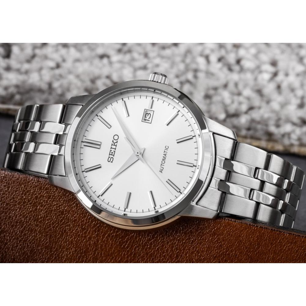 SEIKO Essential Time Automatic Silver Dial 41.2mm Silver Stainless Steel Bracelet SRPH85K1