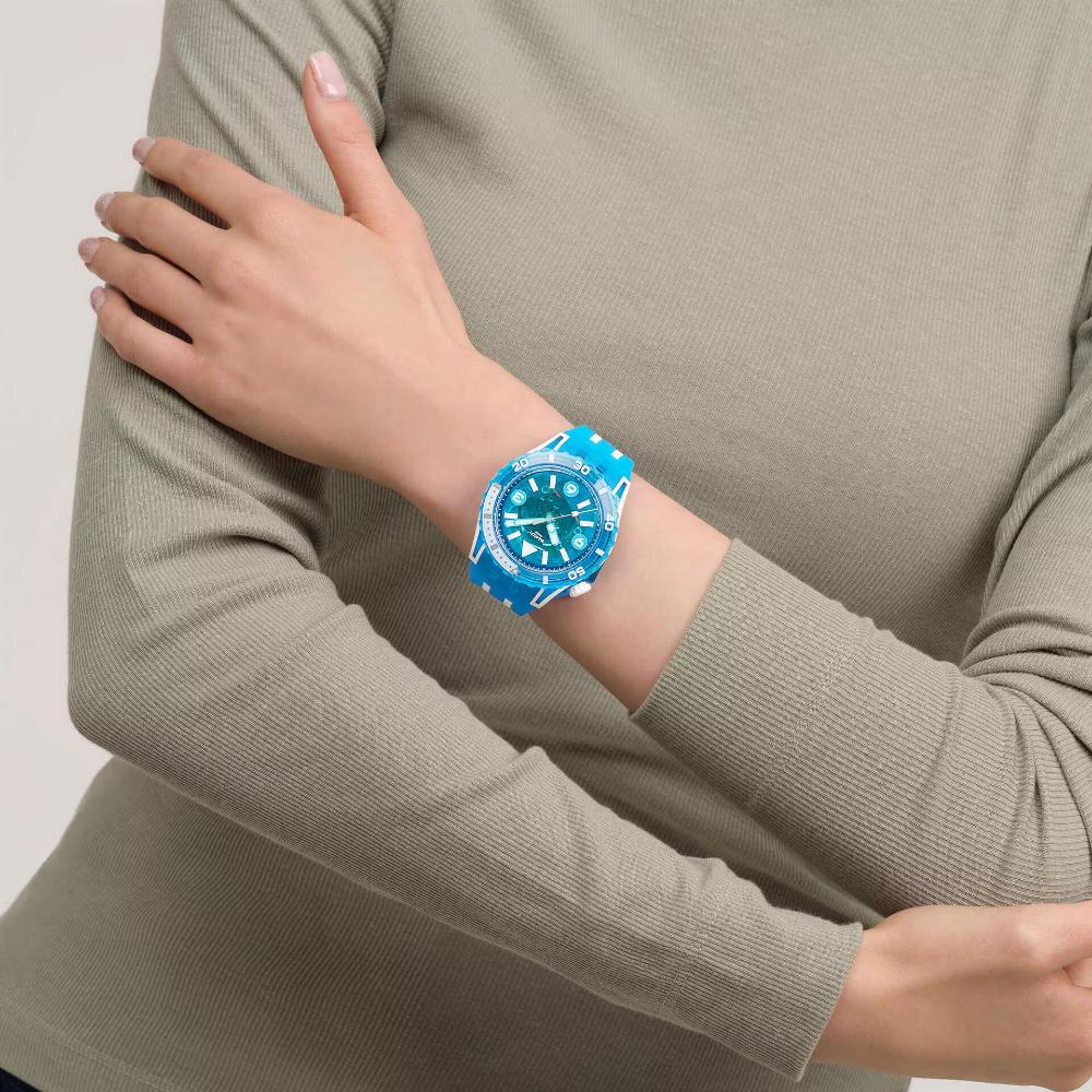 SWATCH Scubaqua Blue Fire 44mm Turqoise Silicone Strap SSCU09S100