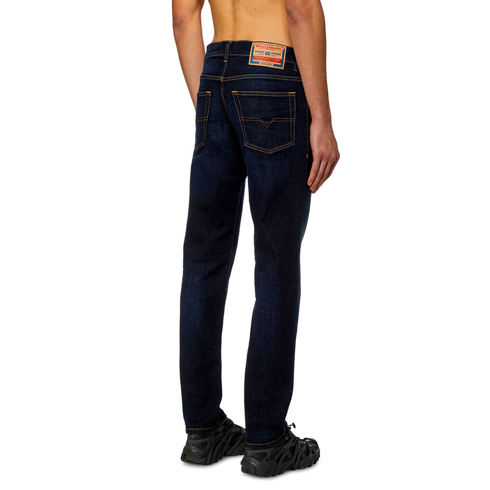 DIESEL 2023 D-FINITIVE L.32 TROUSERS A10229009ZS 2