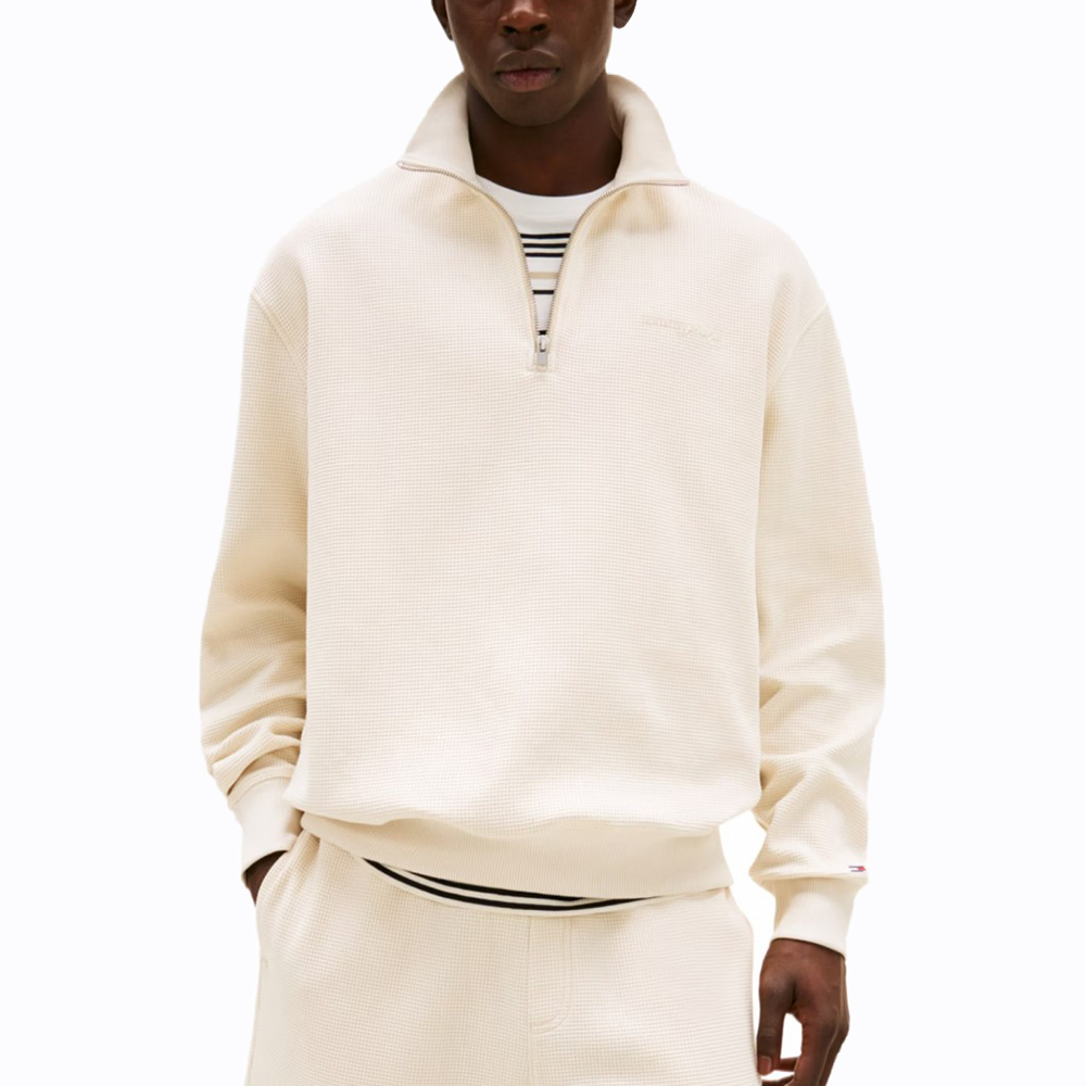 TOMMY HILFIGER TJM RLX WAFFLE SCRIPT QRTR ZIP DM0DM21880 1