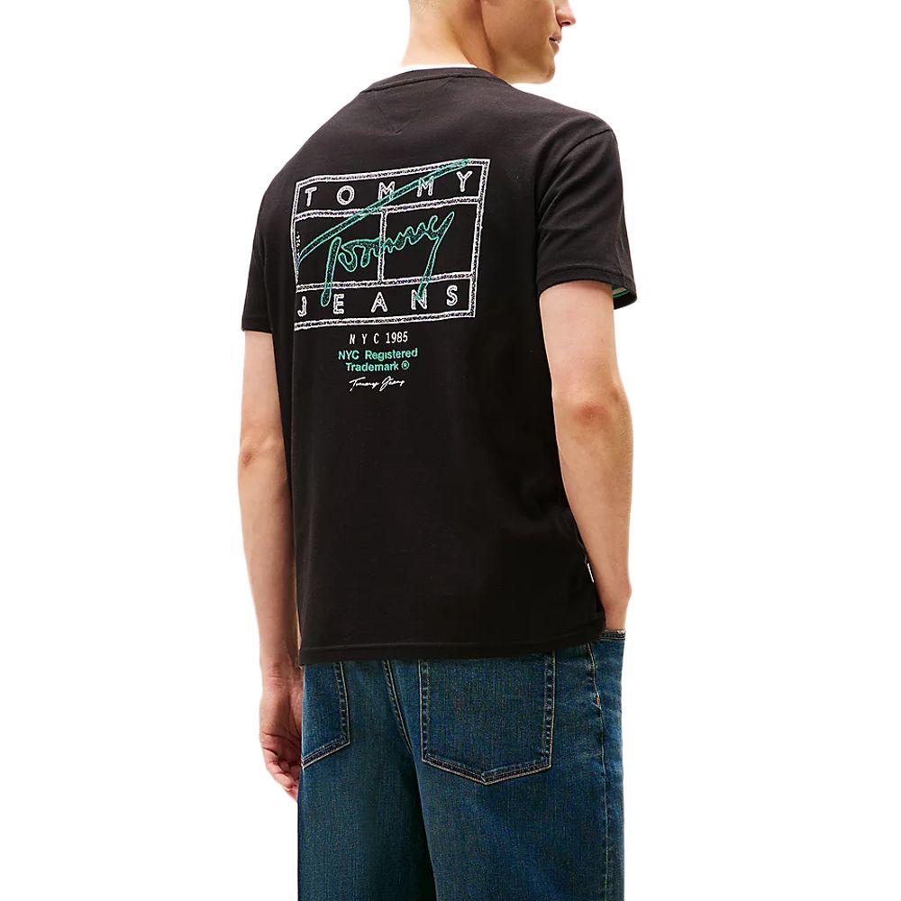 TOMMY HILFIGER TJM REG SIGN SPRAY SS T EXT DM0DM22319 1