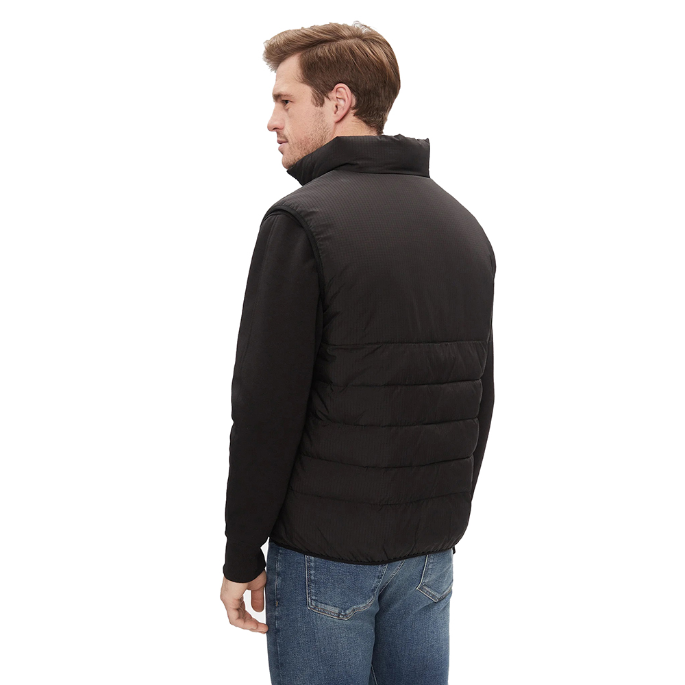 CALVIN KLEIN LIGHTWEIGHT PADDED VEST J30J324656 2