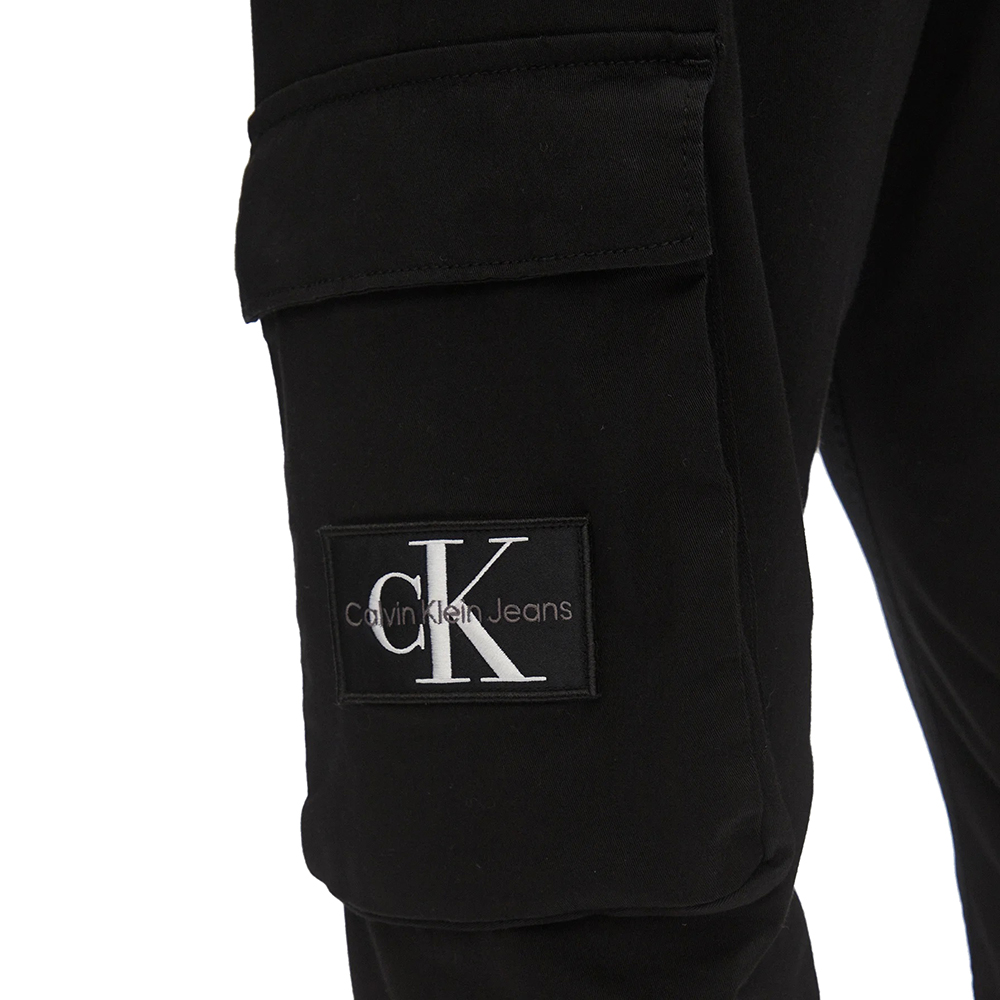CALVIN KLEIN TECHNICAL LOGO REPEAT HWK PANT J30J324686 3