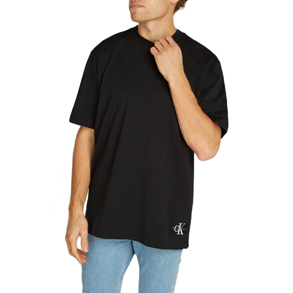 CALVIN KLEIN BADGE RELAXED TEE J30J325652 1