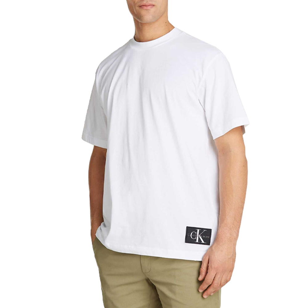 CALVIN KLEIN BADGE RELAXED TEE J30J325652 1