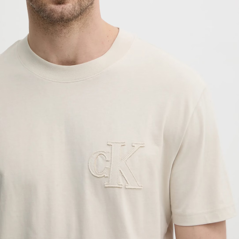 CALVIN KLEIN CK APPLIQUE TEE J30J327494 3