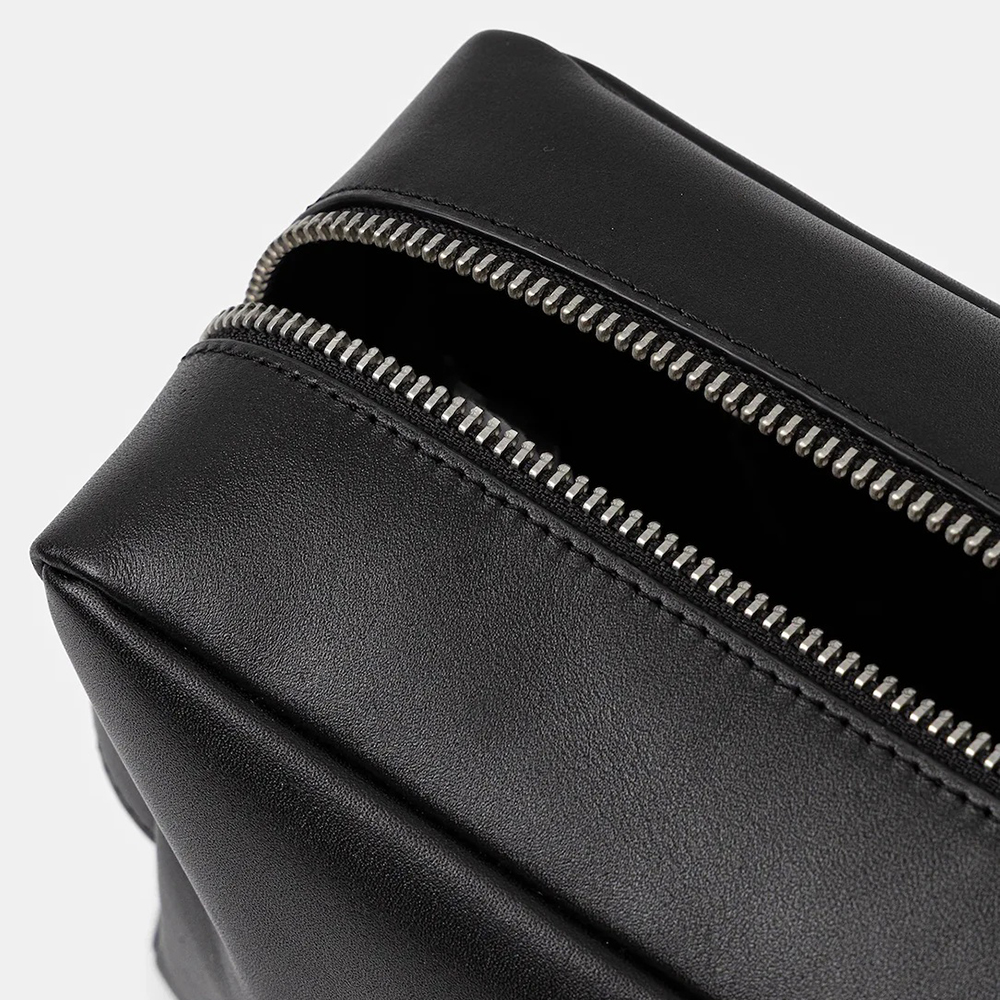 CALVIN KLEIN PLAQUE DOPP KIT LV04D1132G 4