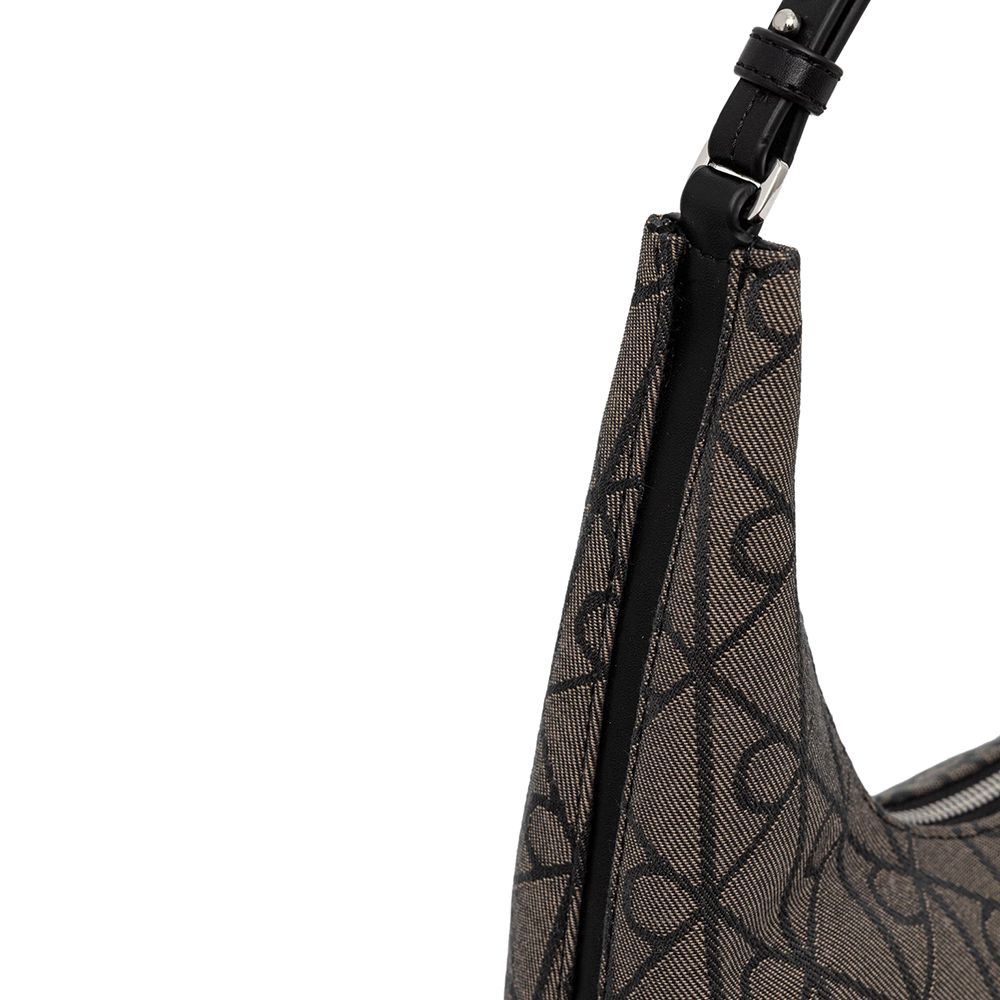 CALVIN KLEIN EMBLEM JACQUARD SHOULDER BAG LV04F3635G 4