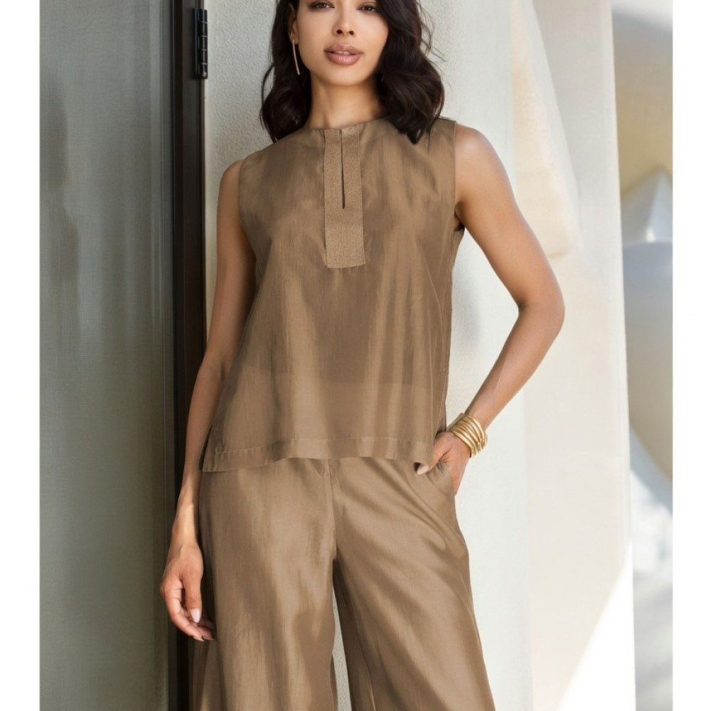 AGGEL Semi-sheer top with knitted details SS61106KF