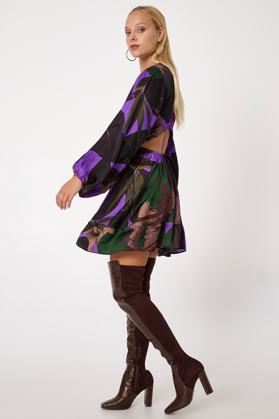 DRESS 3