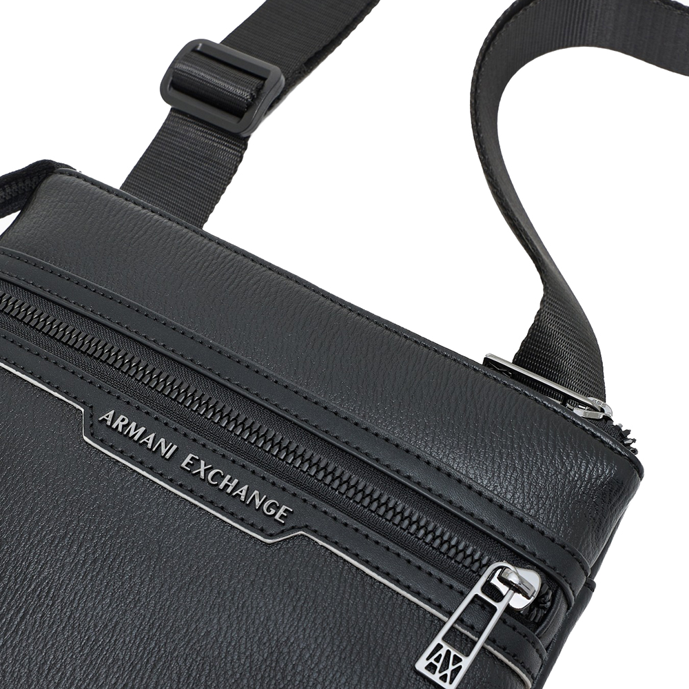 ARMANI EXCHANGE MESSENGER BAG XM001603AF17205 4