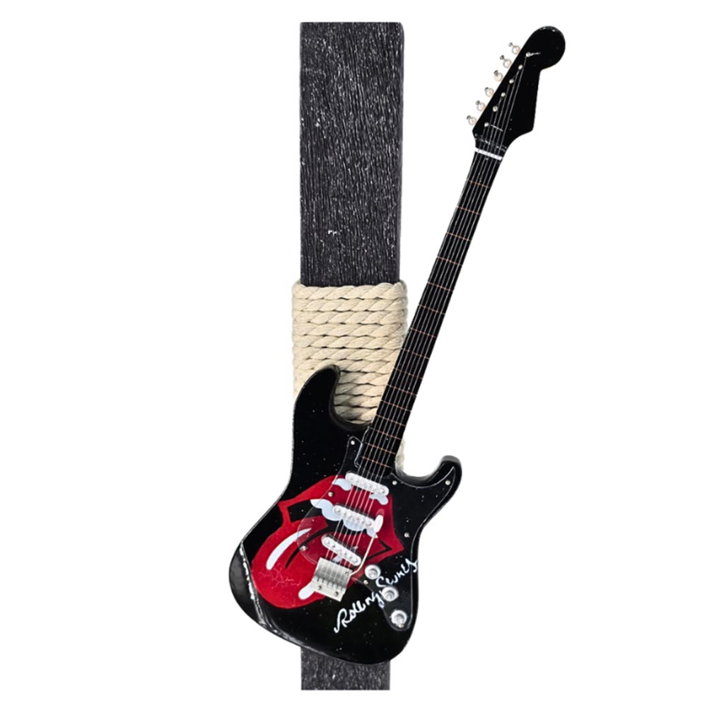 Χειροποίητη Αρωματική Λαμπάδα για Αγόρι  Ηλεκτρική Κιθάρα Μαύρη Rolling Stones - 1