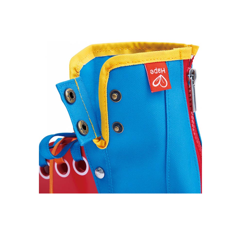 Ξύλινο Εκπαιδευτικό Παπούτσι με Κορδόνια Totally Amazing E1117 Hape - 1