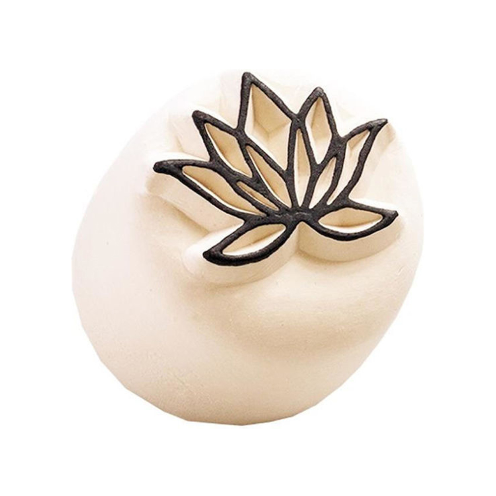Στάμπα Για Τατουάζ Απο Πέτρα Small Lotus Flower 3cm LAS046 LaDot - 2