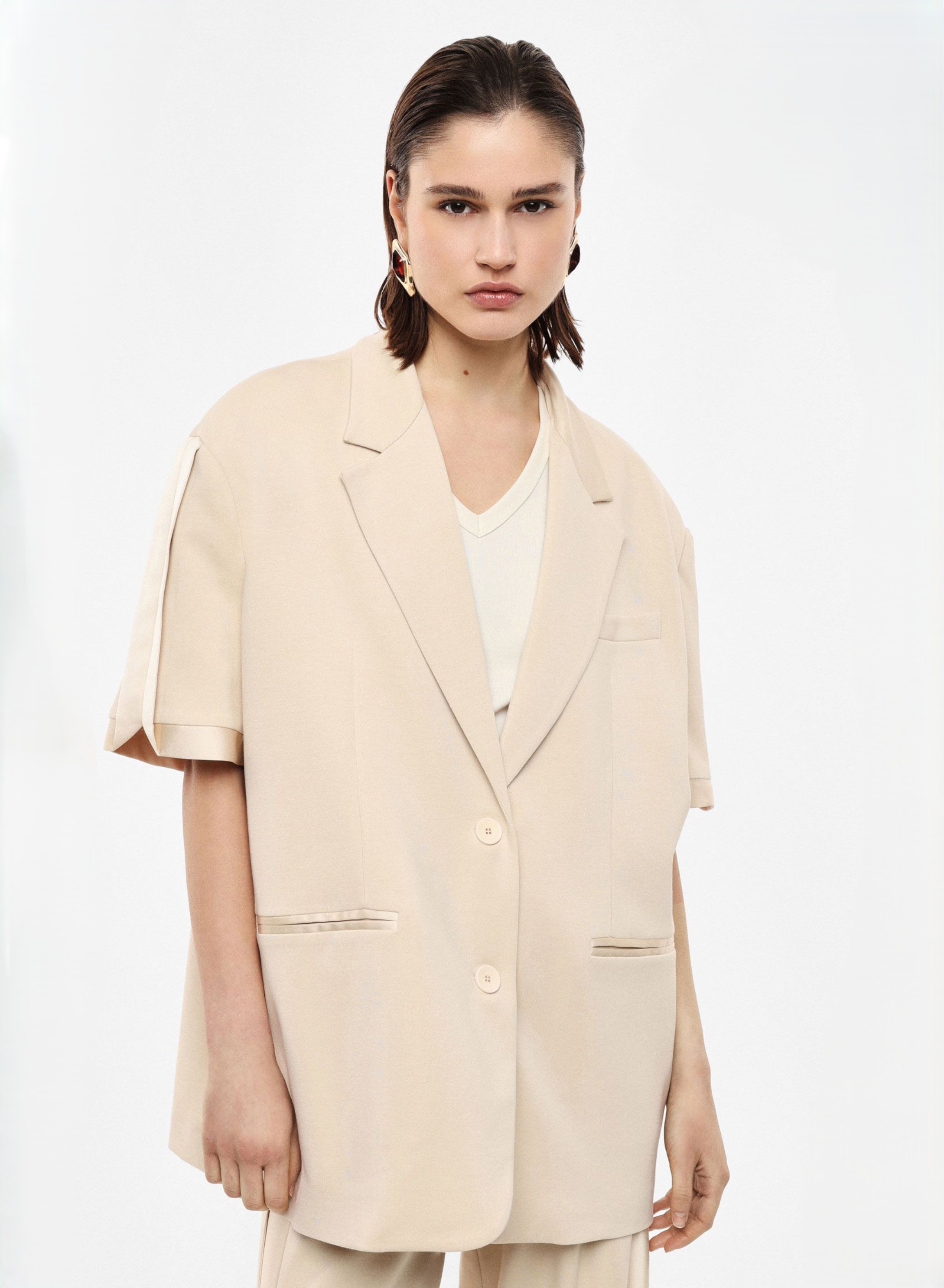Beige oversized Jacket with short sleeves and with satin details Imperial  - 0