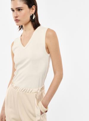 Μπεζ αμάνικο Top με V λαιμόκοψη Imperial - 60850