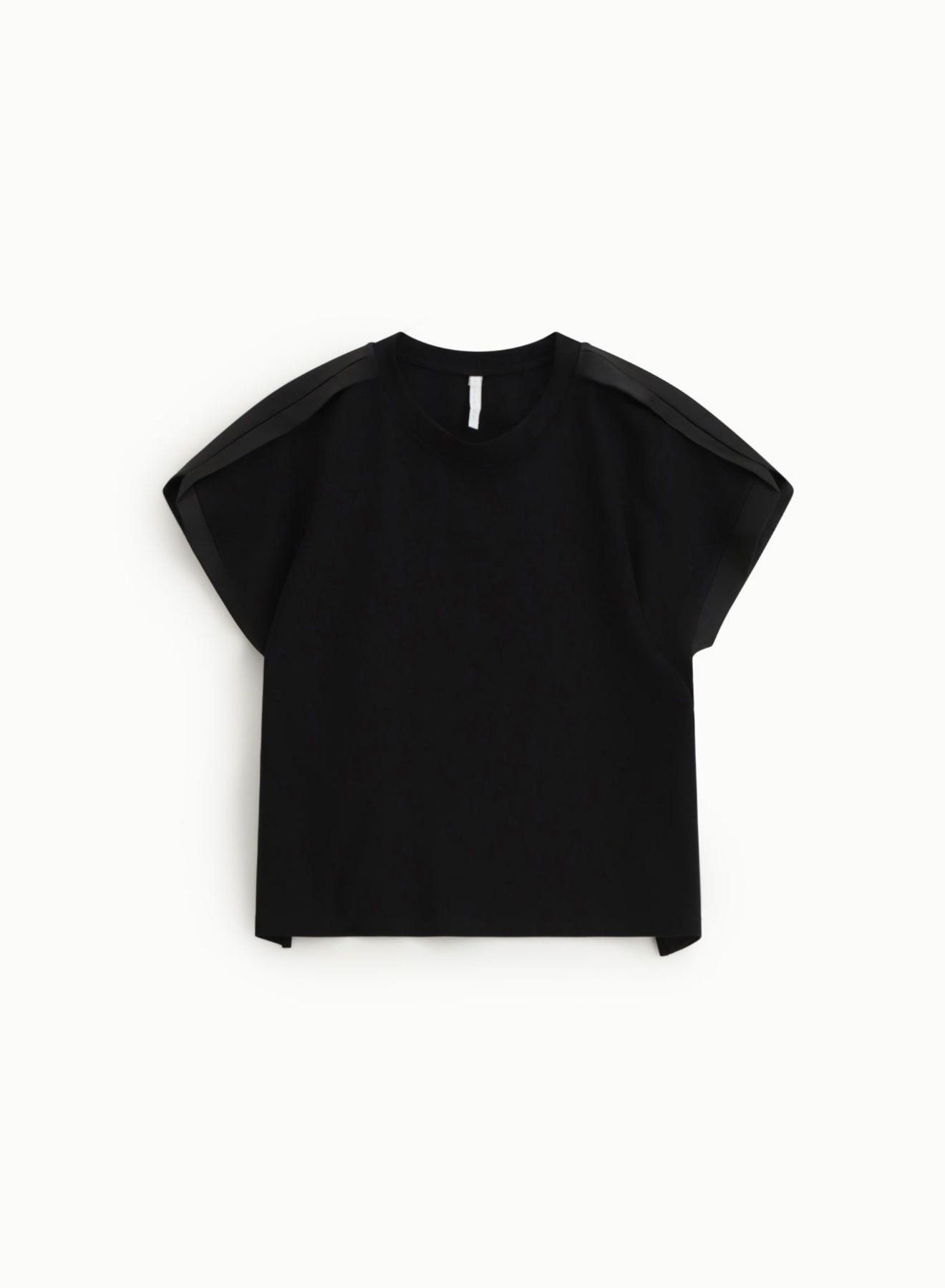 Black Blouse with satin details Imperial - 4