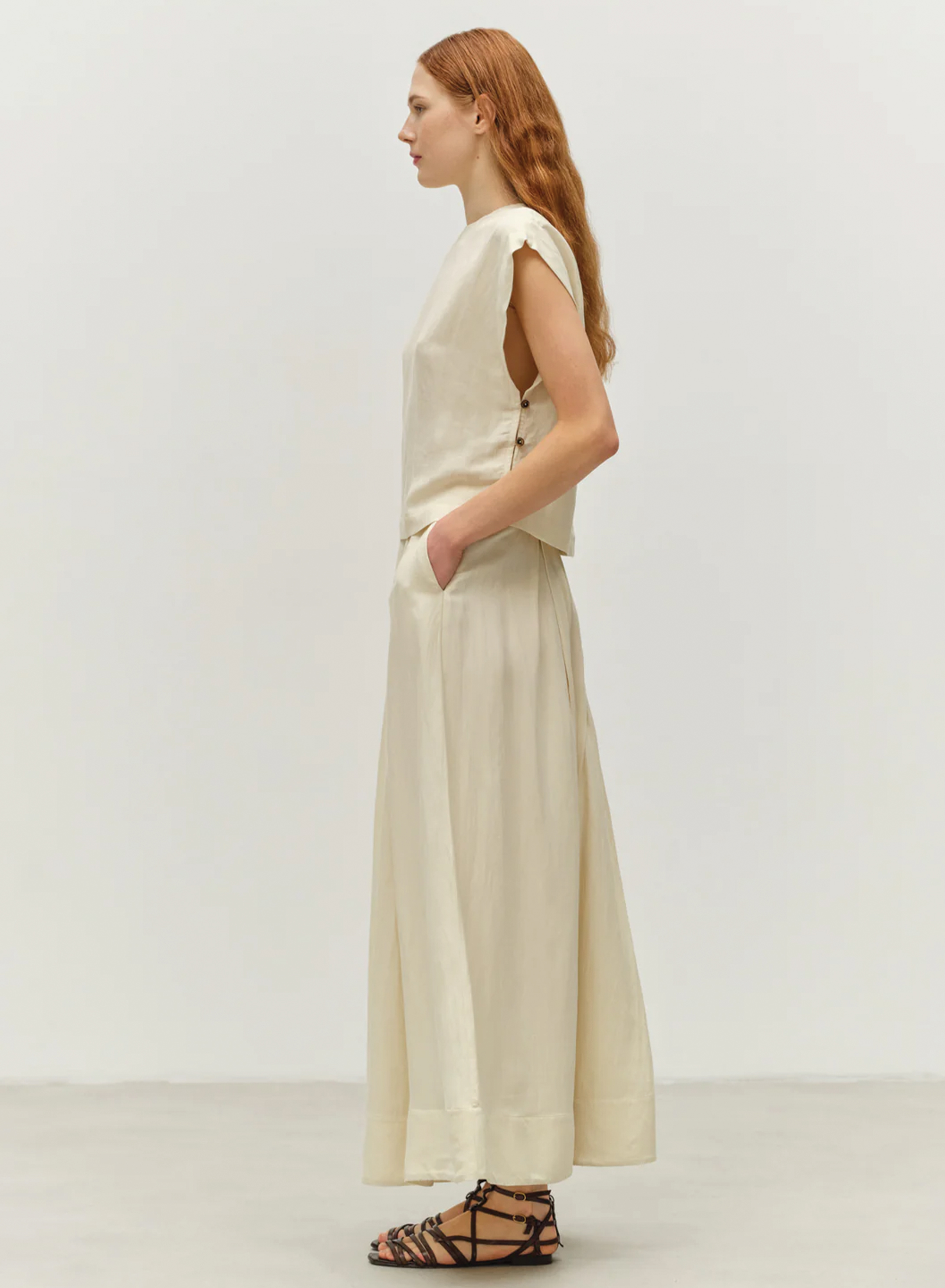 Ecru sleeveless Blouse with side buttons "AGAPI" Devotion Twins - 2