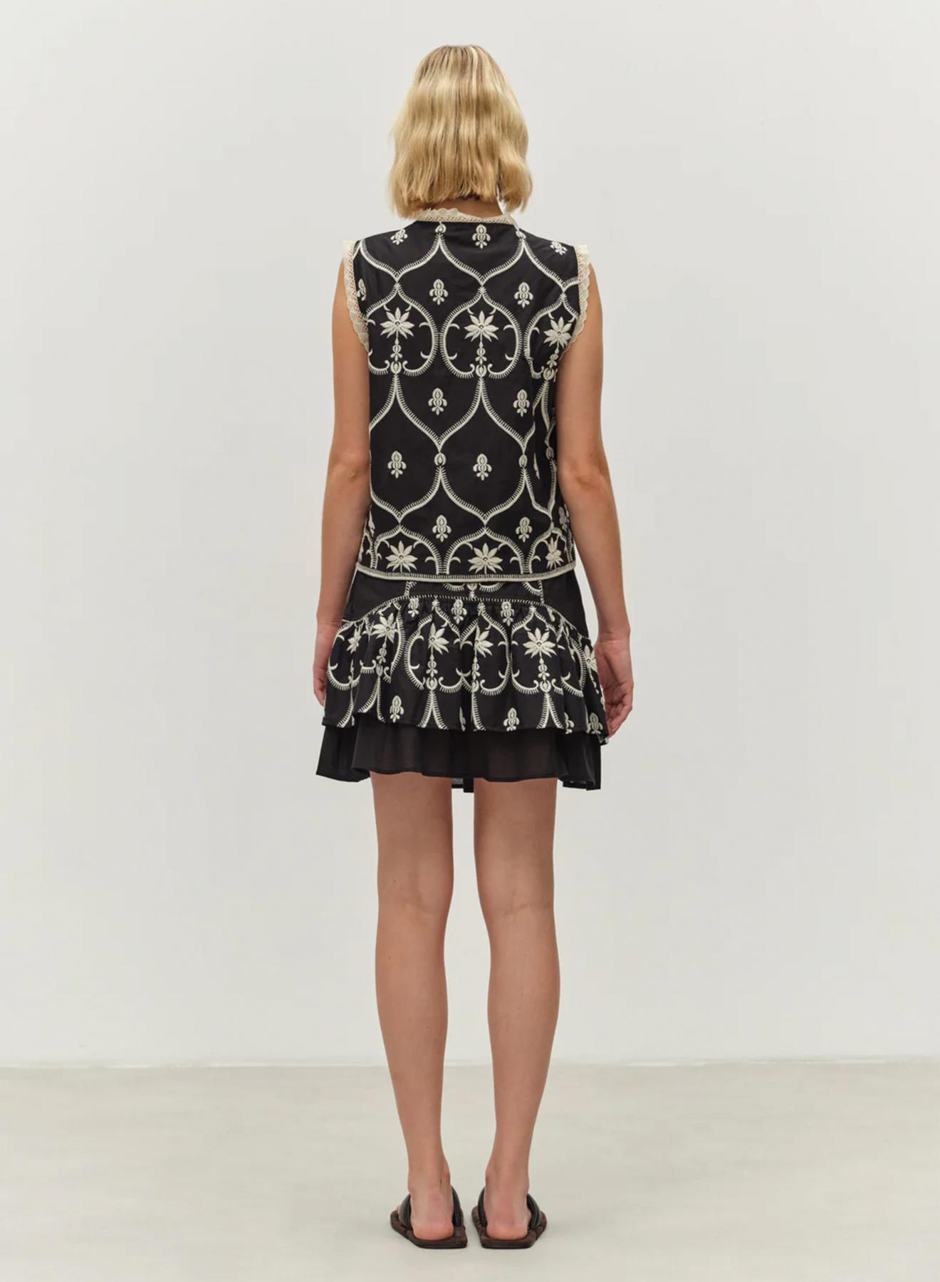 Black -Off White sleeveless Blouse "CANNY" Devotion Twins - 2