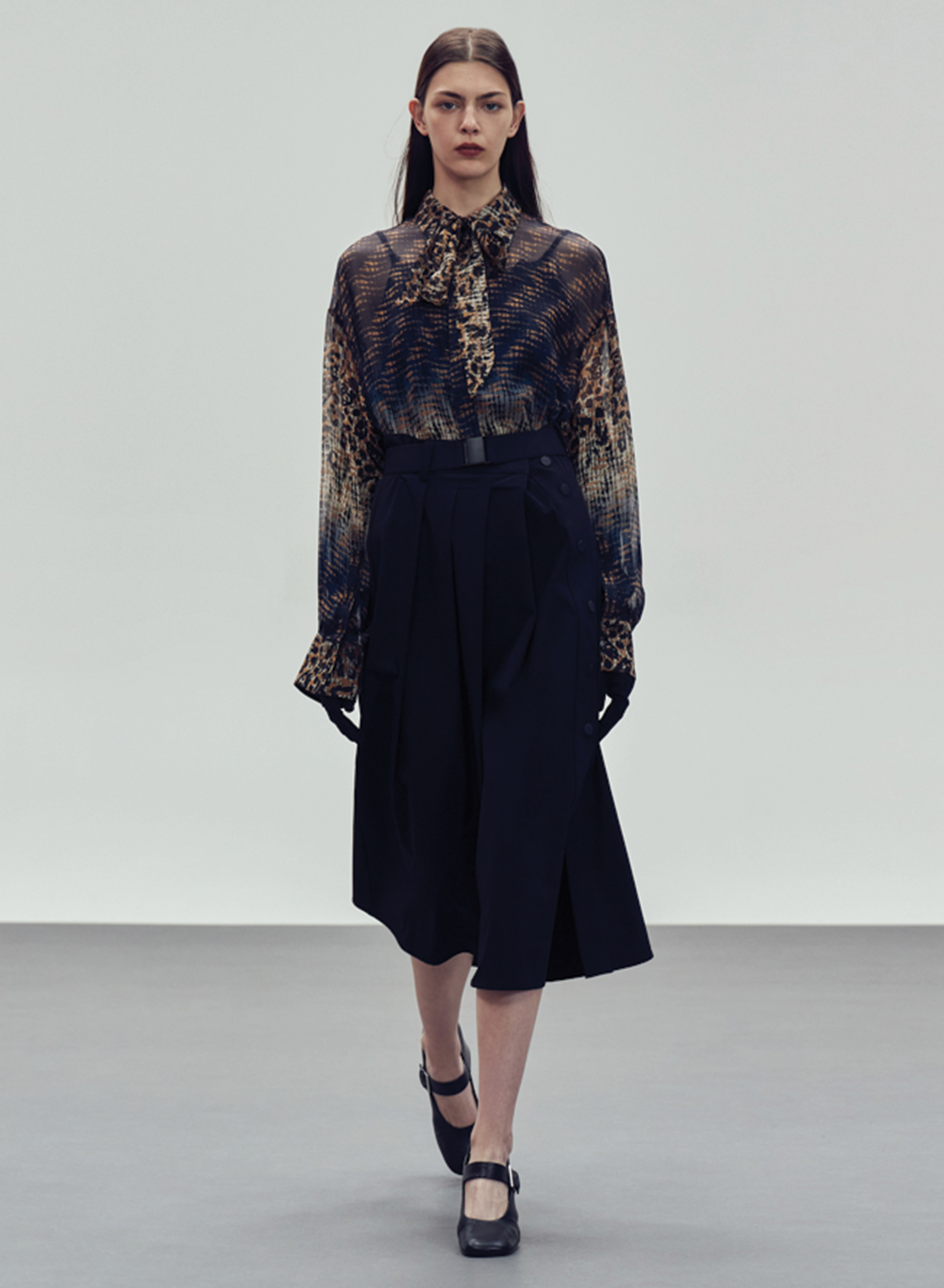 Μπλε-Κάμελ μεταξωτό Πουκάμισο με σχέδια "CROSSANDRA" Devotion Twins - 2