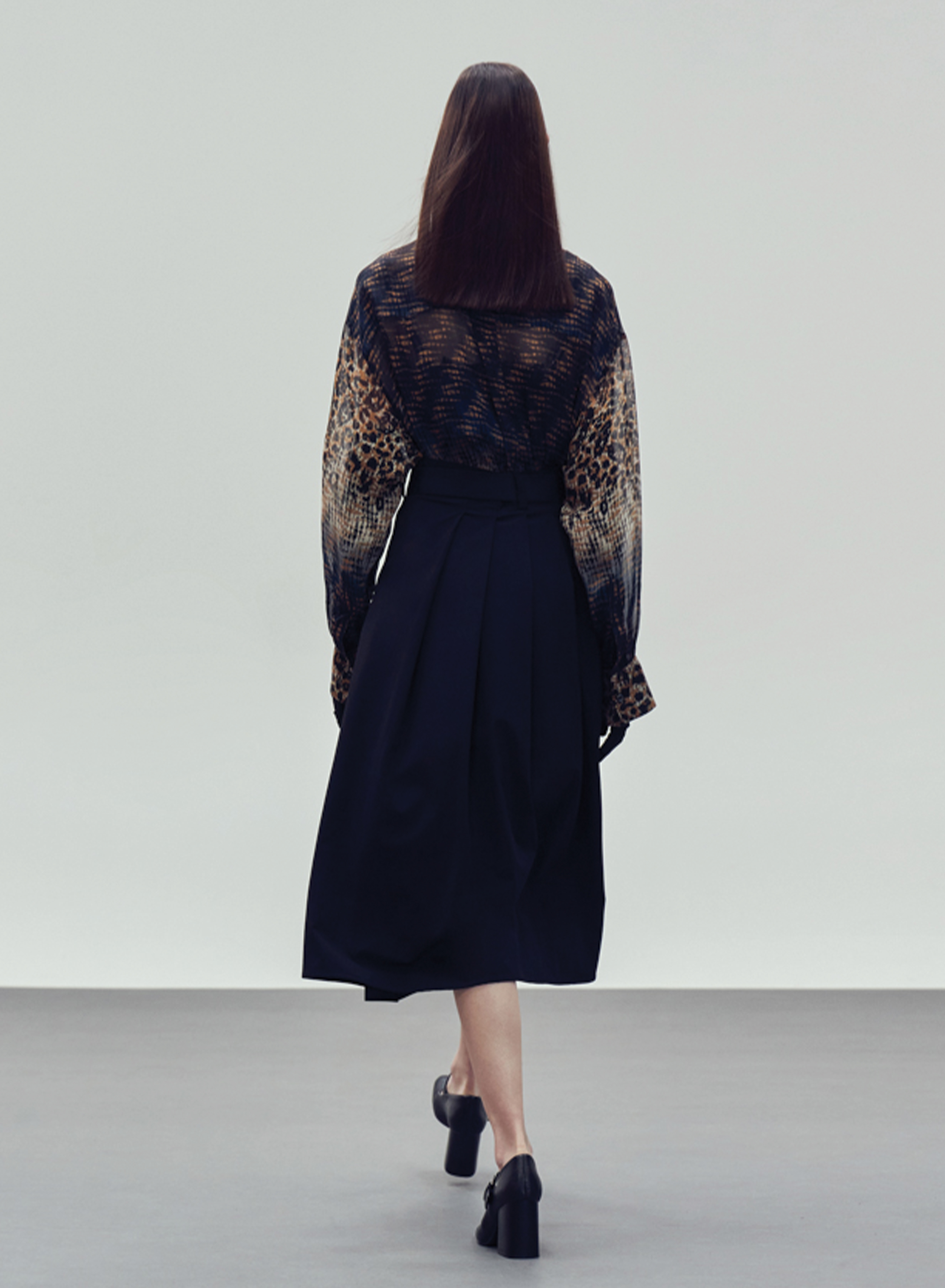 Μπλε-Κάμελ μεταξωτό Πουκάμισο με σχέδια "CROSSANDRA" Devotion Twins - 1